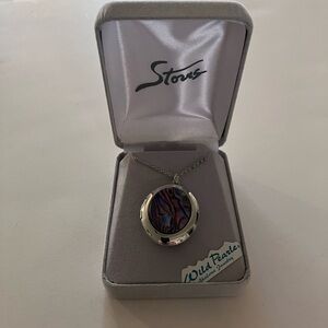 Stores Wild Pearl Abalone Oval Locket